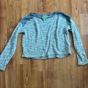 C & C California Heathered Light Blue Pullover Crop Sweater with Gray Shoulders